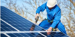 Installation Maintenance Panneaux Solaires Photovoltaïques à Monthodon